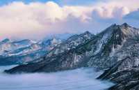 2025年貢嘎雪山該怎麼遊玩，海拔多少？
