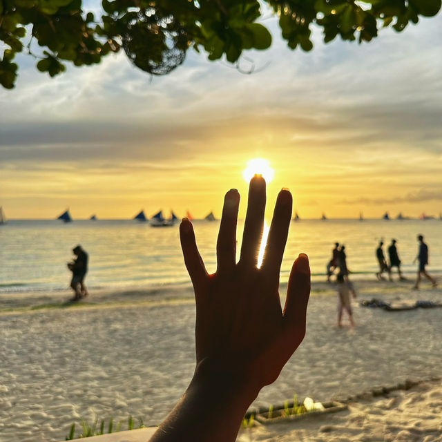 🌅 Sunsets, Sails, and Silhouettes: Boracay, You Were *Sandsational* 😜