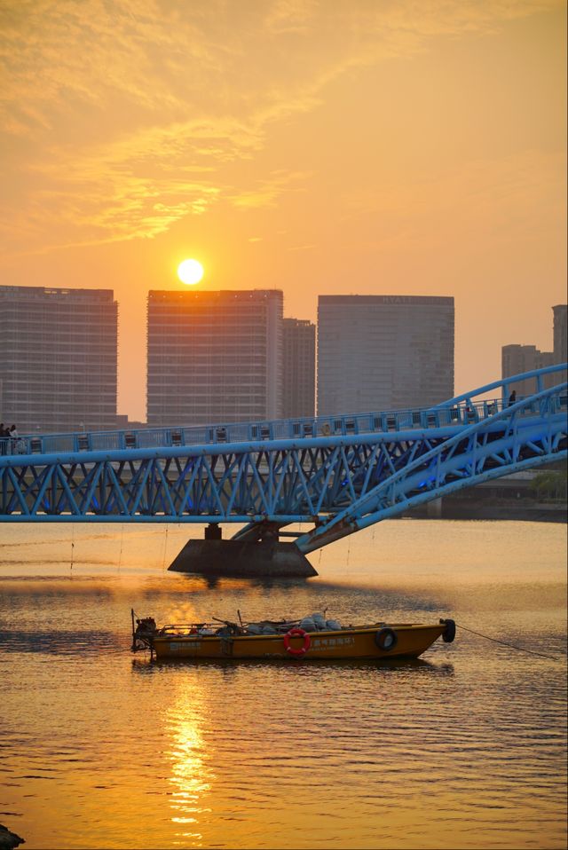 路燈下的鹹蛋黃廈門絕美日落
