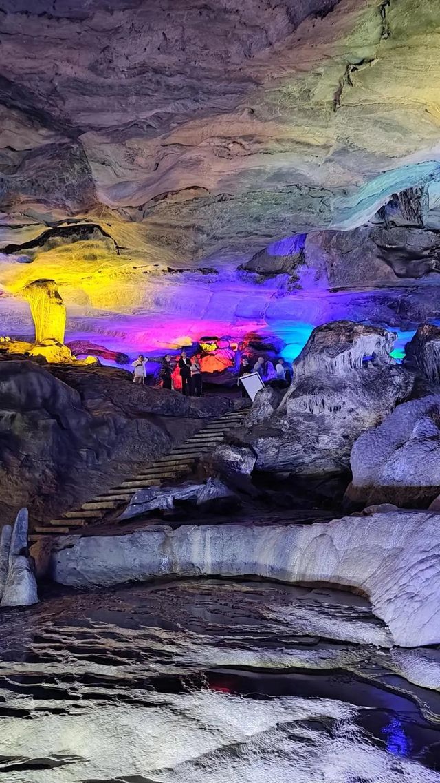 漳州龍硿洞風景區：探索溶洞奇景