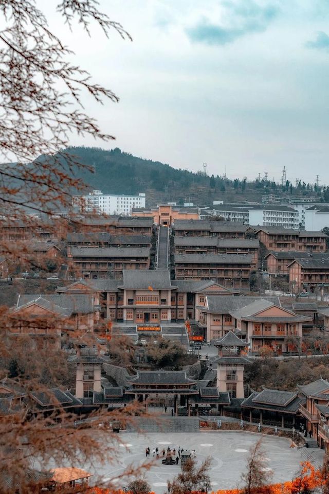 雲端棲居，尋秘阿妹戚托：一站式民族風情之旅攻略