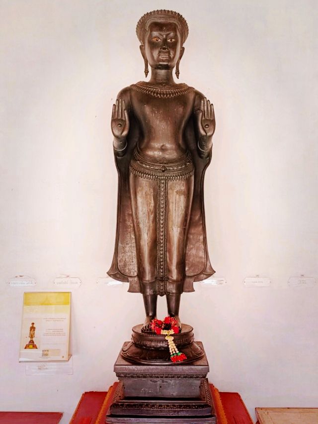 Bangkok Like a Local: A Backpacker's Guide to Authentic Experiences