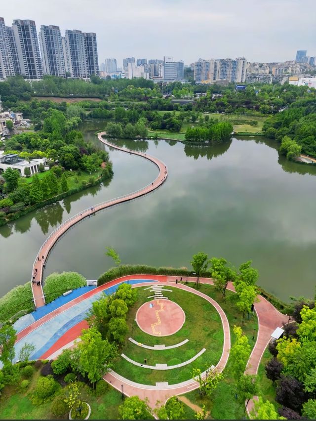 貴陽寶藏地 | 閱山湖公園