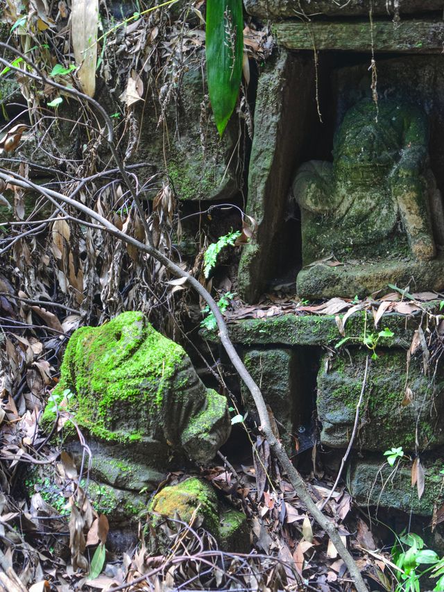 喺都江堰嘅密林深處，隱藏住成都最美嘅唐代造像