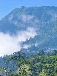 峨眉山