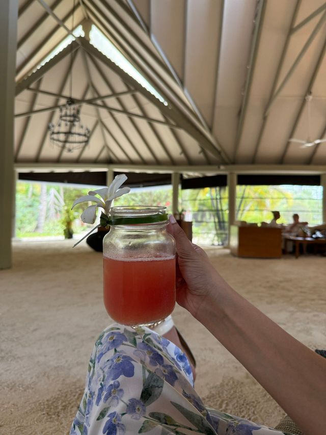 A Serene Stay at Adaaran Select Hudhuranfushi