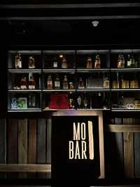 MO Bar at Mandarin Oriental, Futian: Elegance Meets Nightlife