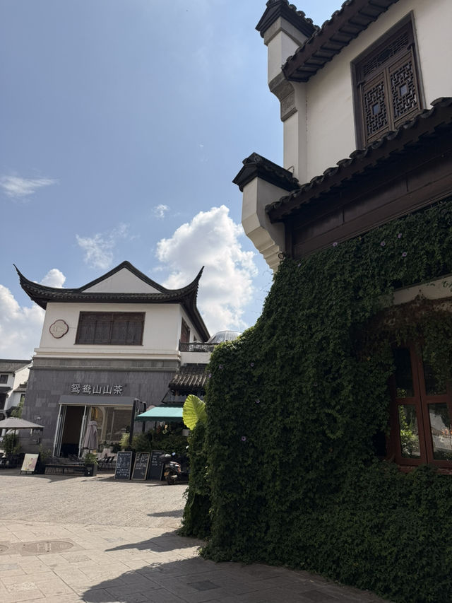 雲南彌勒,一座被低估了的小城 雲南彌勒,一座被低估了的小城