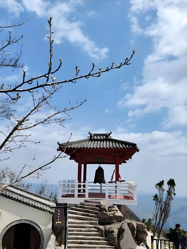 【震撼登頂!探秘河南隱藏的「武當山」——王屋山全攻略】 【震撼登頂!探秘河南隱藏的「武當山」——王屋山全攻略】