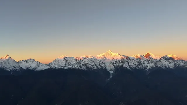 梅里新晉頂流機位！丁羊丁後山太絕了