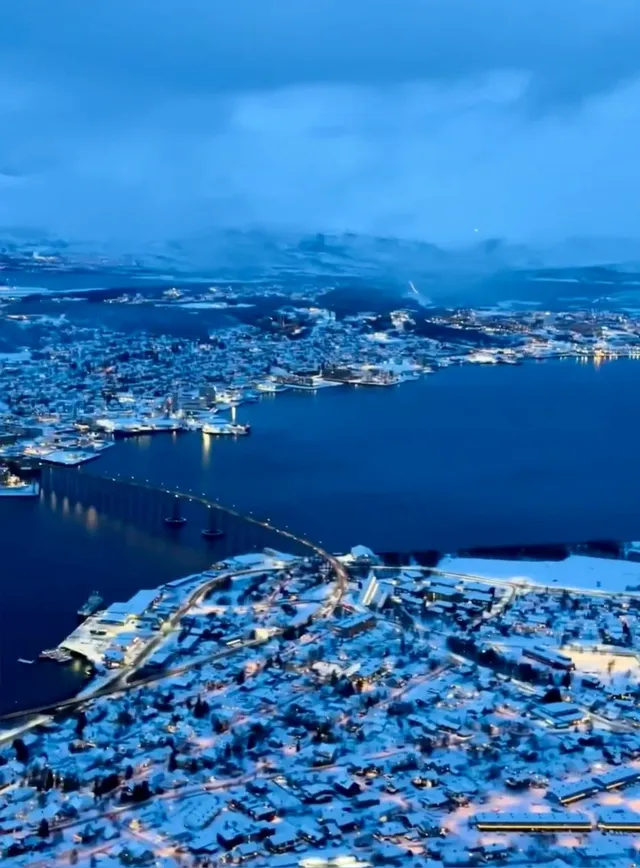 挪威Tromsø 69°N |Blue Hour 挪威Tromsø 69°N |Blue Hour