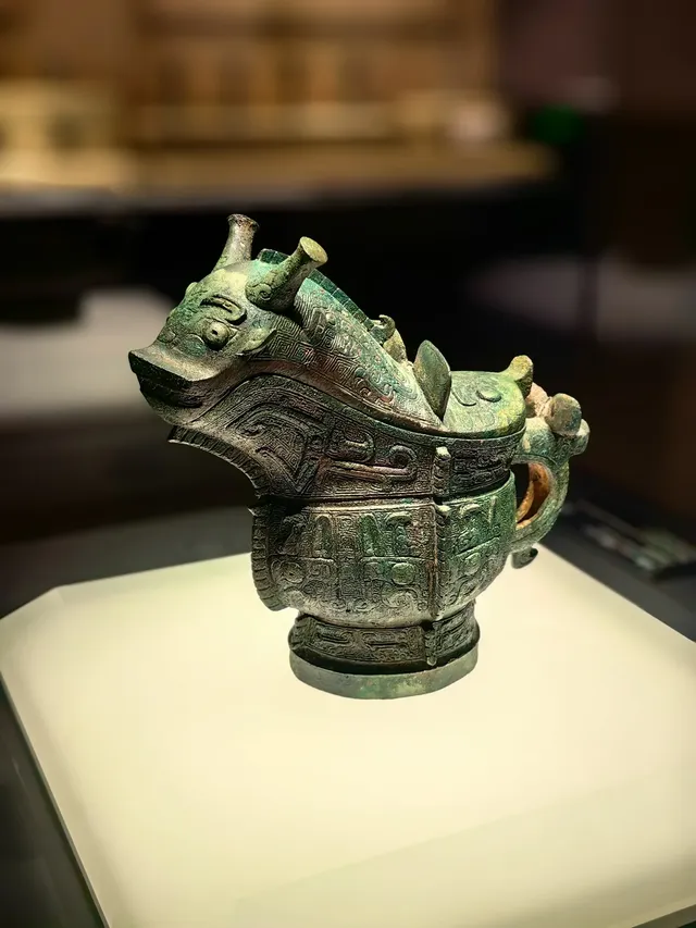 外面基礎,裡面就不基礎——山西青銅博物館 外面基礎,裡面就不基礎——山西青銅博物館