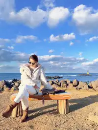 涯月邑：面朝大海，坐到日落（穿多了版）