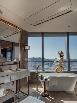 大連四季|東港天際線上的高空隱居