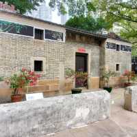 Historic buildings in Tak Wah Park