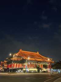 《台北》體驗中式建築之美 徜遊音樂和戲劇的夜晚-國家戲劇院