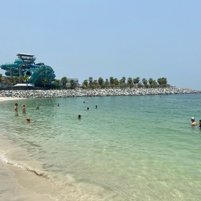 Hot Sands in Dubai