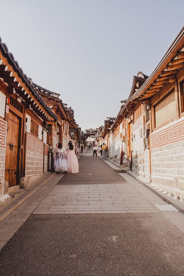 Bukchon Hanok Village | South Korea
