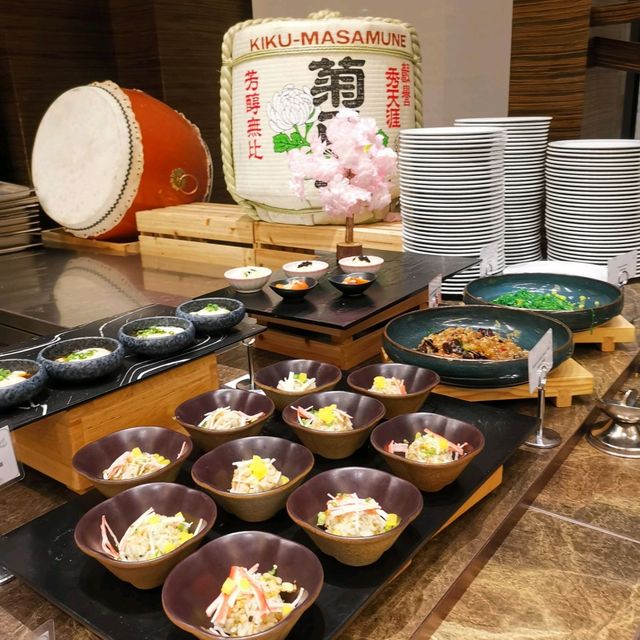 嘩！原來荃灣有間咁有水準嘅自助餐<Cafe Circle滋味蟹饌自助餐 >