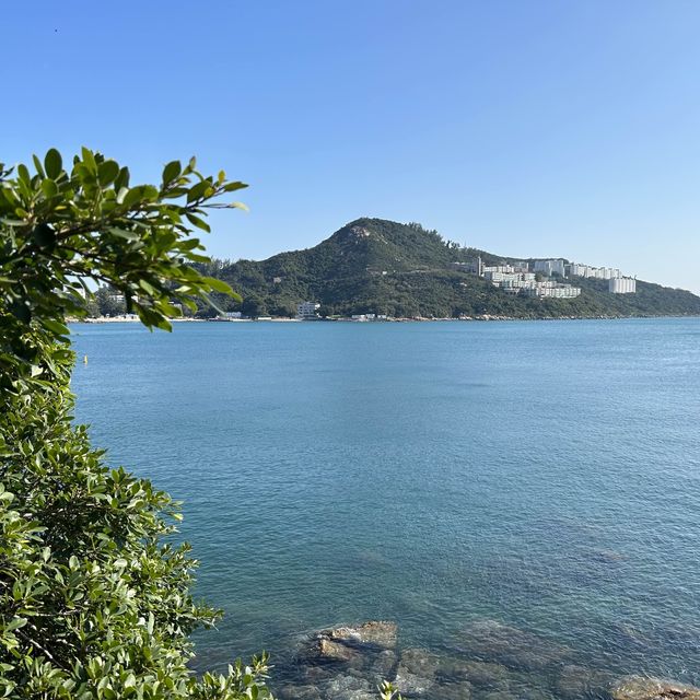 Little temple by the sea 