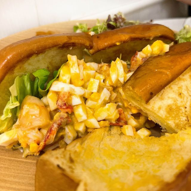 【雙魚座咖啡館 - 鬧市小清新純白cafe🤍嘆假日套餐】