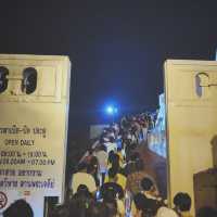 งานวัดภูเขาทอง  งานวัดกลางกรุง สุดคลาสสิค