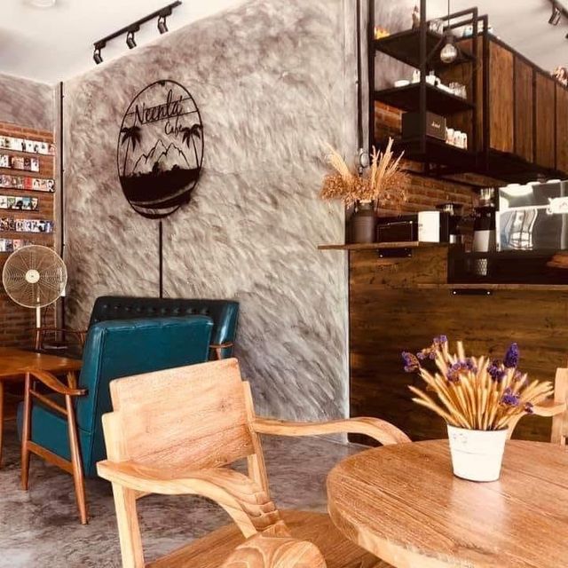 📍Neenla' Cafe