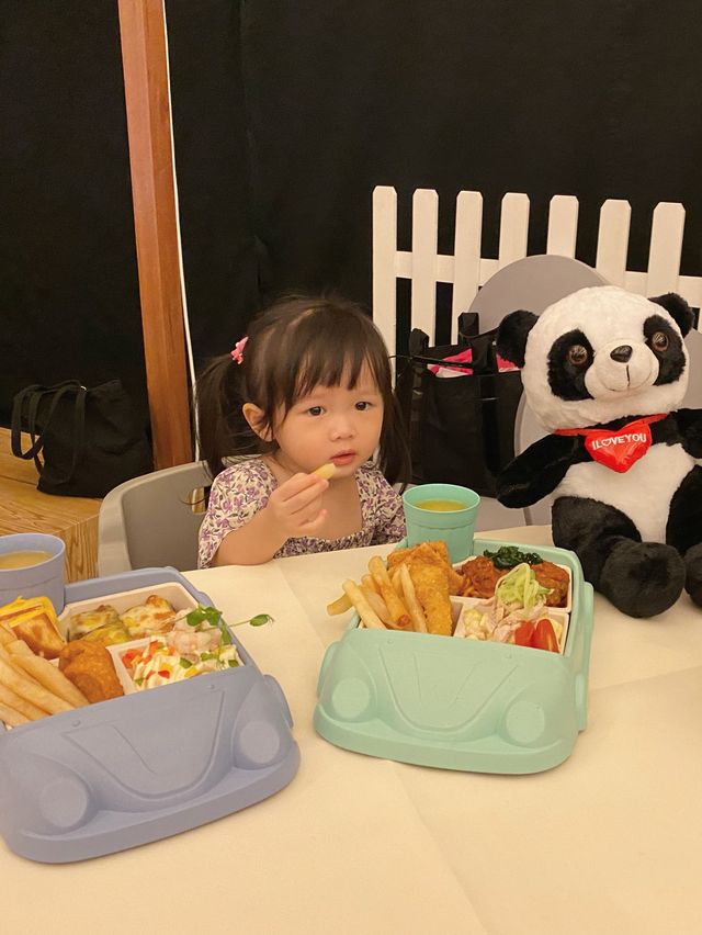 超可愛熊貓🐼陪你食下午茶自助餐🥰