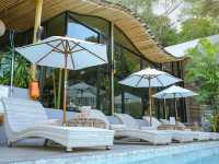 Hilltop By Sinae Phuke คาเฟ่สุดชิว วิวทะเล