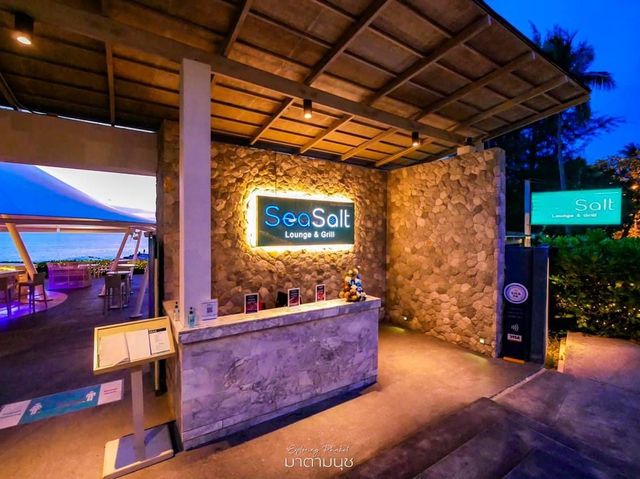 ร้านอาหารนั่งชิลล์บรรยากาศหาด Miami 