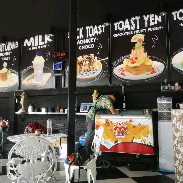 ตะลุยคาเฟ่กรุงเก่า​ ที่​the​ ​rabbit.cafe 