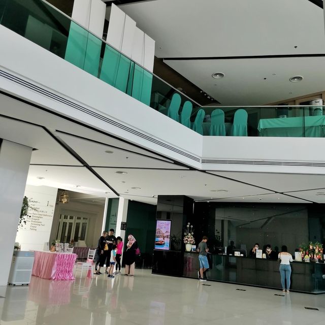 Crystal Hotel Hat Yai