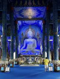 Fascinating Blue Temple in Chiang Rai