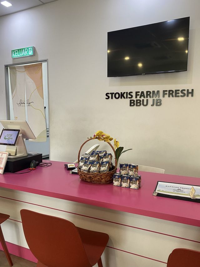 New kiosk: Jom Cha by Farm Fresh! 