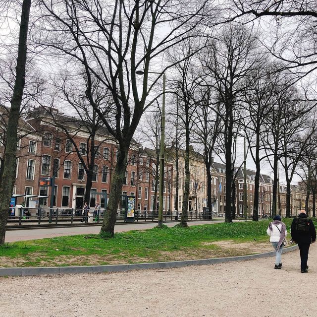 荷蘭🇳🇱海牙The Hague (Den Haag)🚶🏻‍♀️🚶🏿🚶🏻‍♂️ Hofvijver 散步看風景