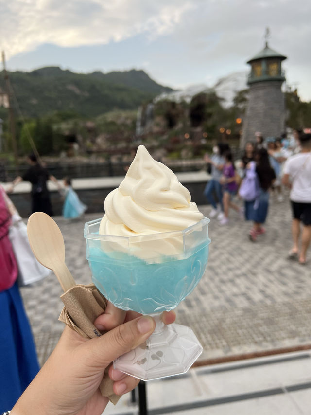 【香港迪士尼】魔雪奇緣世界：適合小朋友嘅新樂園