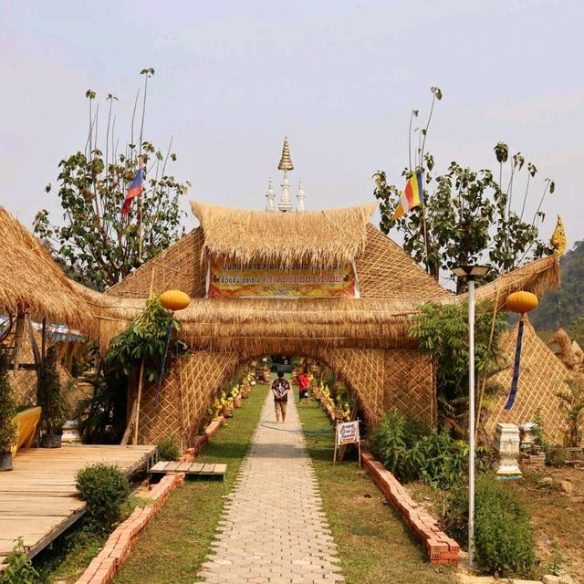 วัดสินไชยาราม เมืองเฟือง เวียงจันทน์