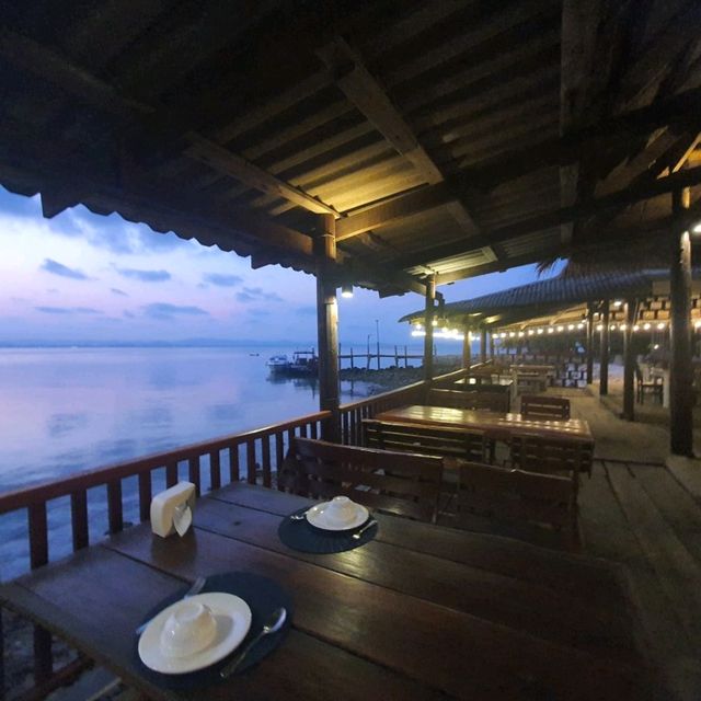 เกาะทะลุ Island รีสอร์ทแอนด์สปา