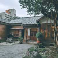 台北 | 熱鬧城市中的日式老宅「靜心苑」，寧靜的氛圍感使人心靈平和
