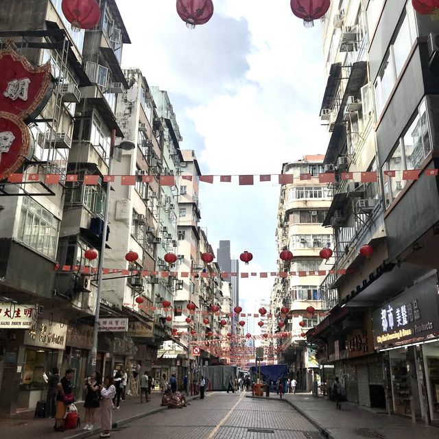 Typical Flee Market in Hong Kong