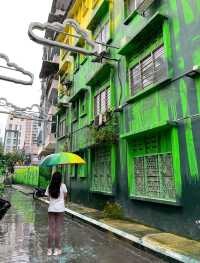 Be surrounded by murals at Jalan Alor