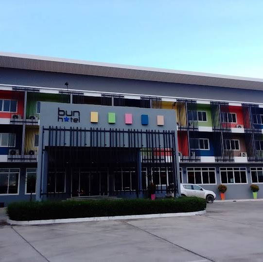 โรงแรมบรรโฮเทลสุราษฎร์ธานี ที่พักชิลๆ สุดประหยัด 