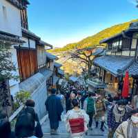 Exploring Higashiyama Neighborhood 