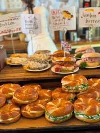 大行列の人気カフェ🤍オシャレで可愛いロンドンベーグルミュージアム🥳🥯☕️【韓国・ソウル】