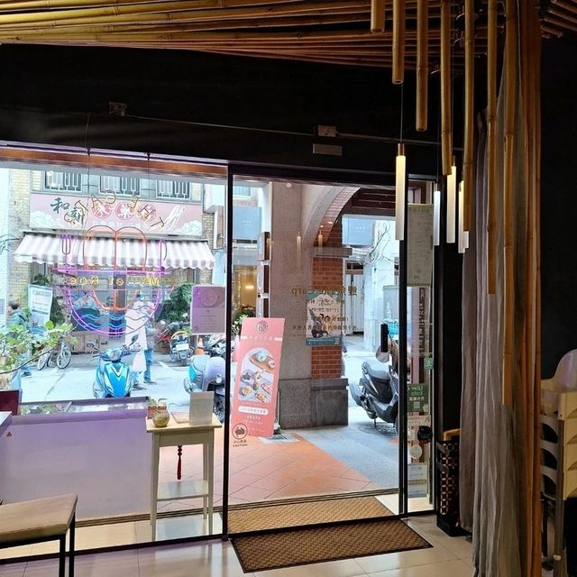 創意烏魚子料理餐廳-鯉魚