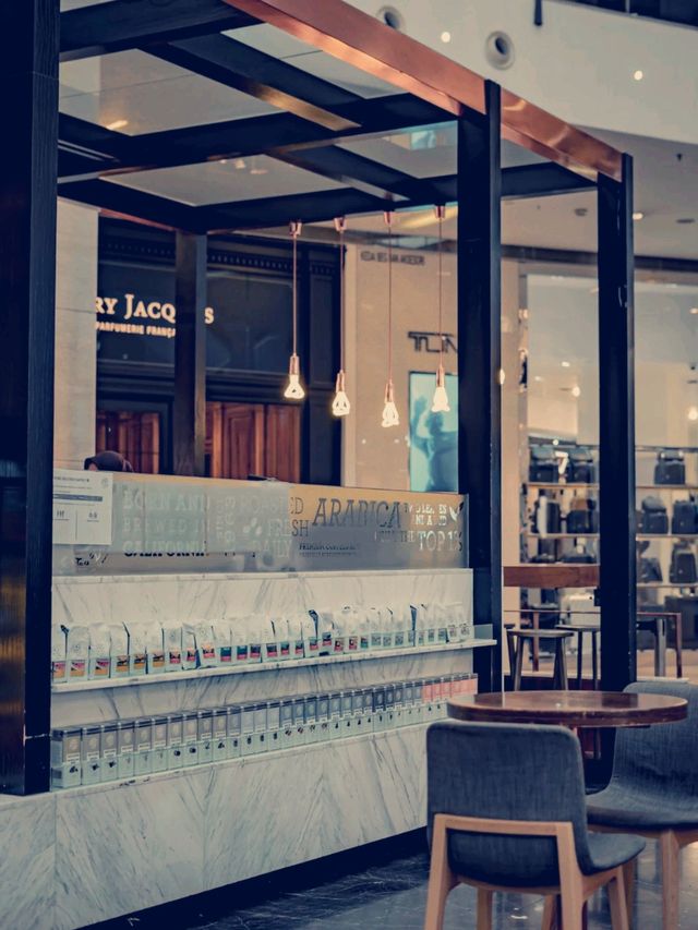 The Coffee Bean & Tea Leaf