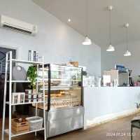 คาเฟ่วิวทะเล Whitelay Bay