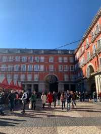🇪🇸 A walk down Madrid's most beloved square: Plaza Mayor🇪🇸