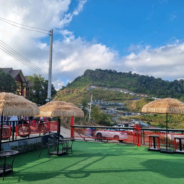 จิบน้ำ ชมเขา @ภูทับเบิก