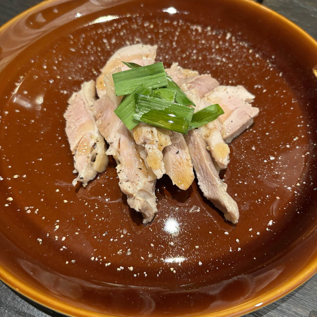 【飲み歩き】東京 秋葉原 ART BAR アットホームな雰囲気で日本酒を飲み比べ